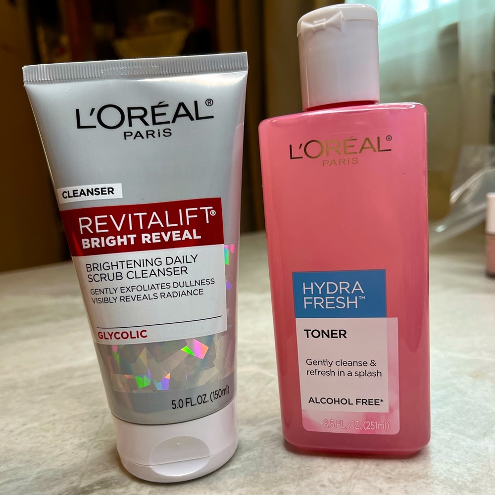 Brand New L’Oréal Paris Revitalift Cleanser & L’Oreal Hyrda Fresh Toner